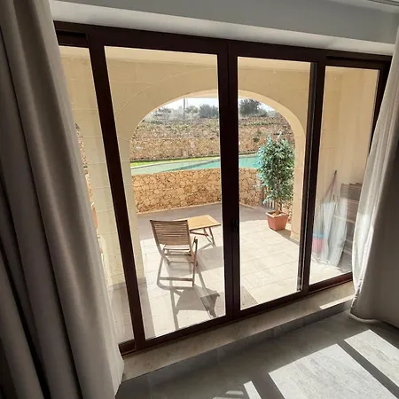 Aquamarine 12 * Qala