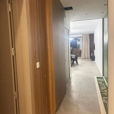 Aquamarine 12 * Qala